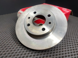 диск тормозной передний Lada 2112 1 поколение 2003, 1.5 л., ВАЗ-21120, бензин, 21100-3501070-02, 21100-3501070-01, 2110-3501070, 2110-3501070-02, 09889414