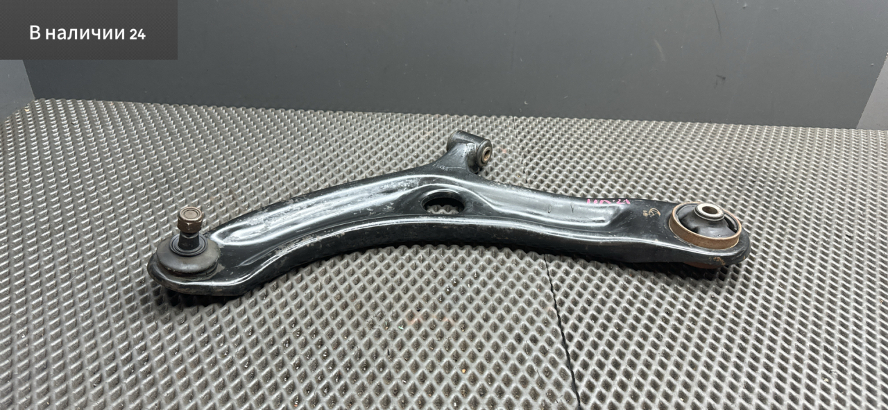 рычаг передний левый Hyundai i20 1 поколение PB 2010, 1.4 л., G4FA, бензин, АКПП, fr - black diamond черный, хетчбэк 5 дв., передний привод, 54500-1J500 - фото №1