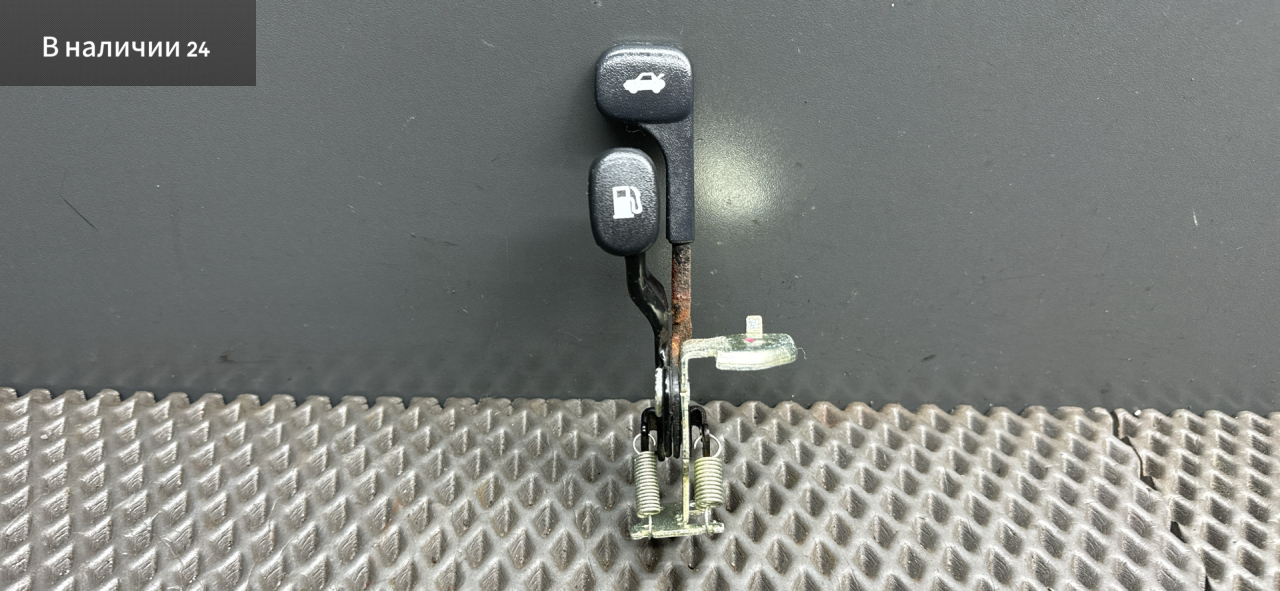 ручка открытия лючка топливного бака Kia Cerato 2 поколение TD 2011, 2.0 л., G4KD, бензин, МКПП, ud - clear white, купе, передний привод, 81570-22012 - фото №1