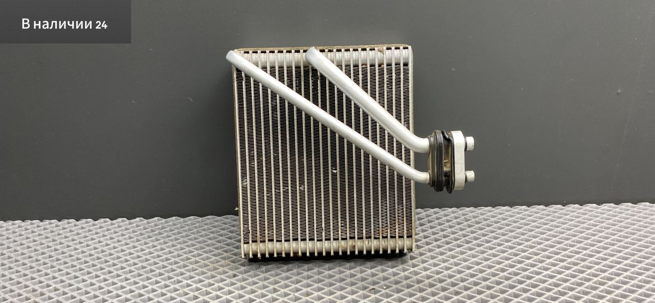 испаритель кондиционера Chevrolet Lacetti 1 поколение J200 2008, 1.6 л., F16D3, бензин, МКПП, gge - ярко красный, хетчбэк 5 дв., передний привод, 96804688 - фото №1