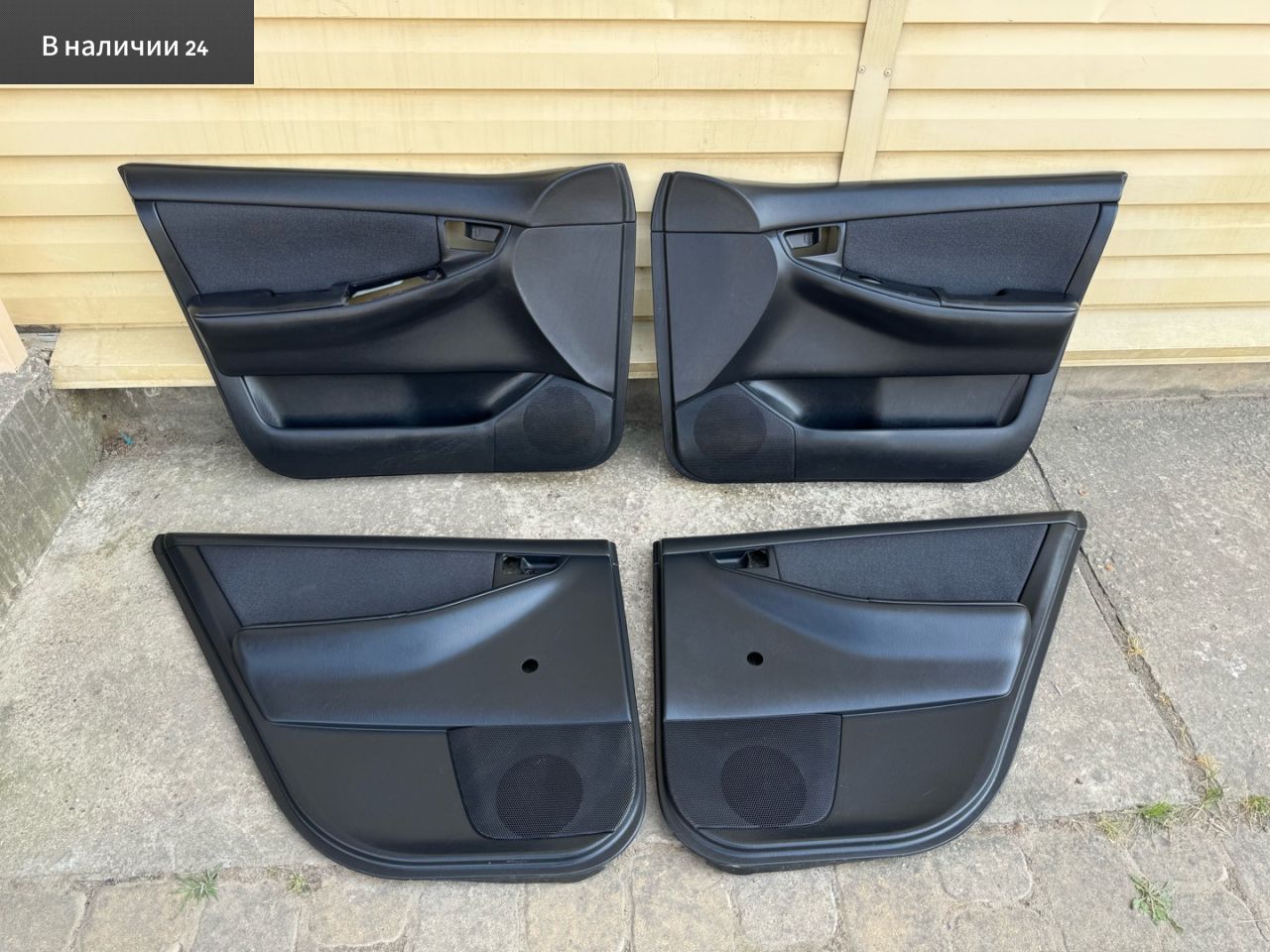 Обшивка двери (комплект) Toyota Corolla 9 поколение (E120/E130) CDE120 2004, 1.6 л., 3ZZ-FE, бензин, МКПП, 8q3 - grayish blue, седан, передний привод, 67764-02090, 67763-02090, 67776-02070, 67775-02070 - фото №1