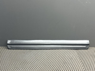 накладка на порог внутренняя Hyundai Sonata 4 поколение [рестайлинг] EF 2005, 2.0 л., G4JP, бензин, МКПП, s02 серый, седан, передний привод, 85872-38000