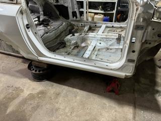 порог правый Kia Cerato 2 поколение TD 2011, 2.0 л., G4KD, бензин, МКПП, ud - clear white, купе, передний привод, 713221MD60