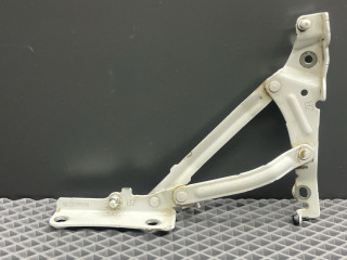 петля крышки багажника Mazda 3 2 поколение [рестайлинг] BL 2011, 1.6 л., Z6, бензин, АКПП, 34k crystal white pearl tricoat, седан, передний привод, BBM4-52-710A