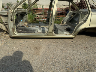 порог левый Daewoo Nexia 1 поколение [2-й рестайлинг] 2011, 1.6 л., F16D3, бензин, МКПП, 60u - brighton gold, седан, передний привод, 96176906A