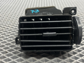 дефлектор обдува салона Kia Rio 1 поколение [рестайлинг] DC 2004, 1.5 л., A5D, бензин, АКПП, c5 - diamond silver серебро, универсал, передний привод, 8014433810