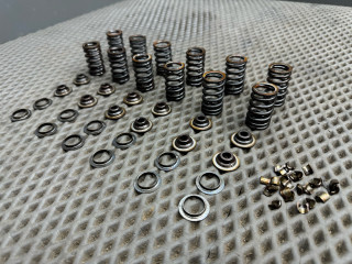 Пружина клапана Kia Magentis 1 поколение GD 2003, 2.5 л., G6BV, бензин, АКПП, 5c - olive green, седан, передний привод, 2222137101, 2222526000, 2222226000