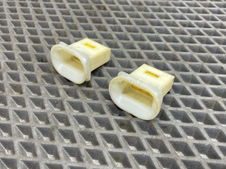 кронштейн (крепление) Chevrolet Lacetti 1 поколение J200 2008, 1.6 л., F16D3, бензин, МКПП, gge - ярко красный, хетчбэк 5 дв., передний привод, 94535926