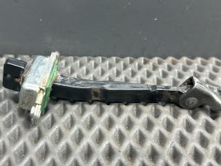 ограничитель открывания двери Kia Cerato 2 поколение TD 2009, 1.6 л., G4FC, бензин, МКПП, cеребро 3d - bright silver, седан, передний привод, 793901M000