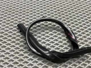 уплотнитель подкапотного пространства Toyota Corolla 9 поколение (E120/E130) CDE120 2004, 1.6 л., 3ZZ-FE, бензин, МКПП, 8q3 - grayish blue, седан, передний привод, 5338302060