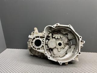 корпус КПП (AКПП) Mitsubishi Lancer 9 поколение 2004, 1.3 л., 4G13 (8V), бензин, МКПП, a31a cool silver, седан, передний привод, F5M4, MN132446