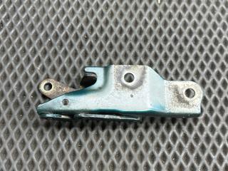 петля капота правая Kia Magentis 1 поколение GD 2003, 2.5 л., G6BV, бензин, АКПП, 5c - olive green, седан, передний привод, 791203C000