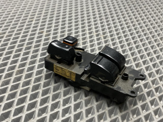 блок управления стеклоподъемниками Toyota Corolla 9 поколение (E120/E130) CDE120 2004, 1.6 л., 3ZZ-FE, бензин, МКПП, 8q3 - grayish blue, седан, передний привод, 84820-02111, 848200F040, 84820-02110