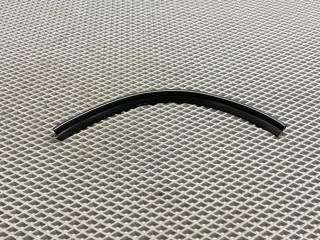 уплотнитель двери Chevrolet Lacetti 1 поколение J200 2008, 1.6 л., F16D3, бензин, МКПП, gge - ярко красный, хетчбэк 5 дв., передний привод, 96548465