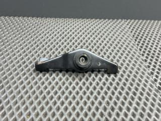 кронштейн радиатора Hyundai i20 1 поколение PB 2010, 1.4 л., G4FA, бензин, АКПП, fr - black diamond черный, хетчбэк 5 дв., передний привод, 253331J050