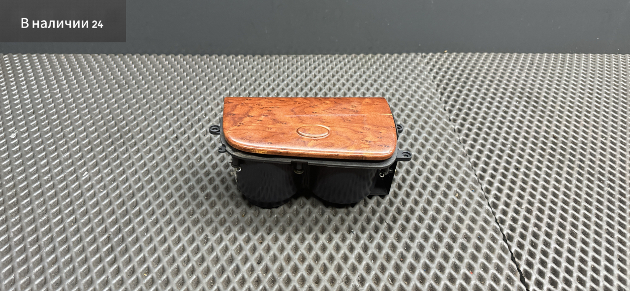 подстаканник Kia Magentis 1 поколение GD 2003, 2.5 л., G6BV, бензин, АКПП, 5c - olive green, седан, передний привод, 846203C100KW - фото №1