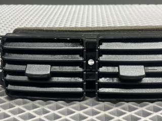 дефлектор обдува салона Kia Rio 1 поколение [рестайлинг] DC 2004, 1.5 л., A5D, бензин, АКПП, c5 - diamond silver серебро, универсал, передний привод, 8014013100