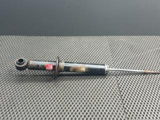 амортизатор задний левый Kia Magentis 1 поколение GD 2003, 2.5 л., G6BV, бензин, АКПП, 5c - olive green, седан, передний привод, 341281