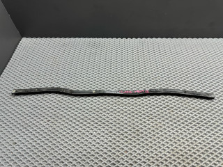 уплотнитель подкапотного пространства Kia Magentis 1 поколение [рестайлинг] GD 2004, 2.5 л., G6BV, бензин, АКПП, седан, передний привод, 864353C500