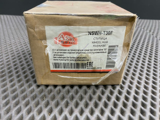 ступица передняя Nissan X-Trail T30 [рестайлинг] T30 2006, 2.0 л., QR20DE, бензин, 40202-2Y010, NSWH-T30F