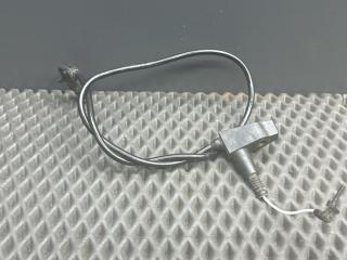 датчик износа тормозных колодок передний Mercedes-Benz E-Класс W210/S210 1997, 1685400008