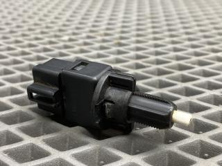 Датчик педали тормоза (лягушка) Mitsubishi Lancer 9 поколение 2004, 1.3 л., 4G13 (8V), бензин, МКПП, a31a cool silver, седан, передний привод, MR228924