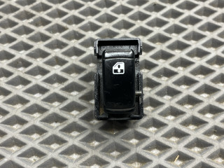 кнопка стеклоподъемника двери задней правой Chevrolet Lacetti 1 поколение J200 2008, 1.6 л., F16D3, бензин, МКПП, gge - ярко красный, хетчбэк 5 дв., передний привод, 621W04790