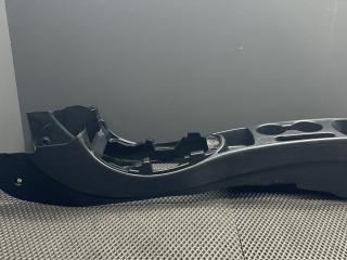 подлокотник Hyundai i20 1 поколение PB 2010, 1.4 л., G4FA, бензин, АКПП, fr - black diamond черный, хетчбэк 5 дв., передний привод, 84610-1JXXX