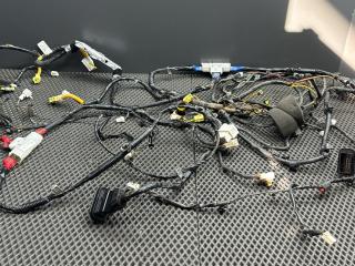 проводка салона Kia Cerato 2 поколение TD 2011, 2.0 л., G4KD, бензин, МКПП, ud - clear white, купе, передний привод, 91701-1M350, 915591M060