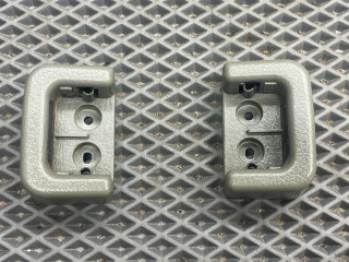 Кронштейн полки багажника Kia Rio 1 поколение [рестайлинг] DC 2004, 1.5 л., A5D, бензин, АКПП, c5 - diamond silver серебро, универсал, передний привод, 0K34A6835X08, 0K34A6836X08