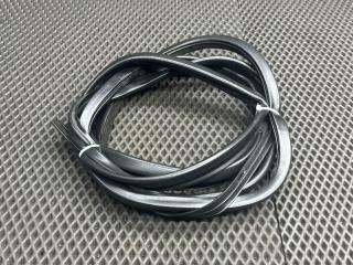 уплотнитель двери Kia Magentis 1 поколение GD 2003, 2.5 л., G6BV, бензин, АКПП, 5c - olive green, седан, передний привод, 831303C000