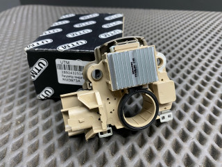 реле-регулятор генератора Peugeot 308 T7 2008, RM3973A