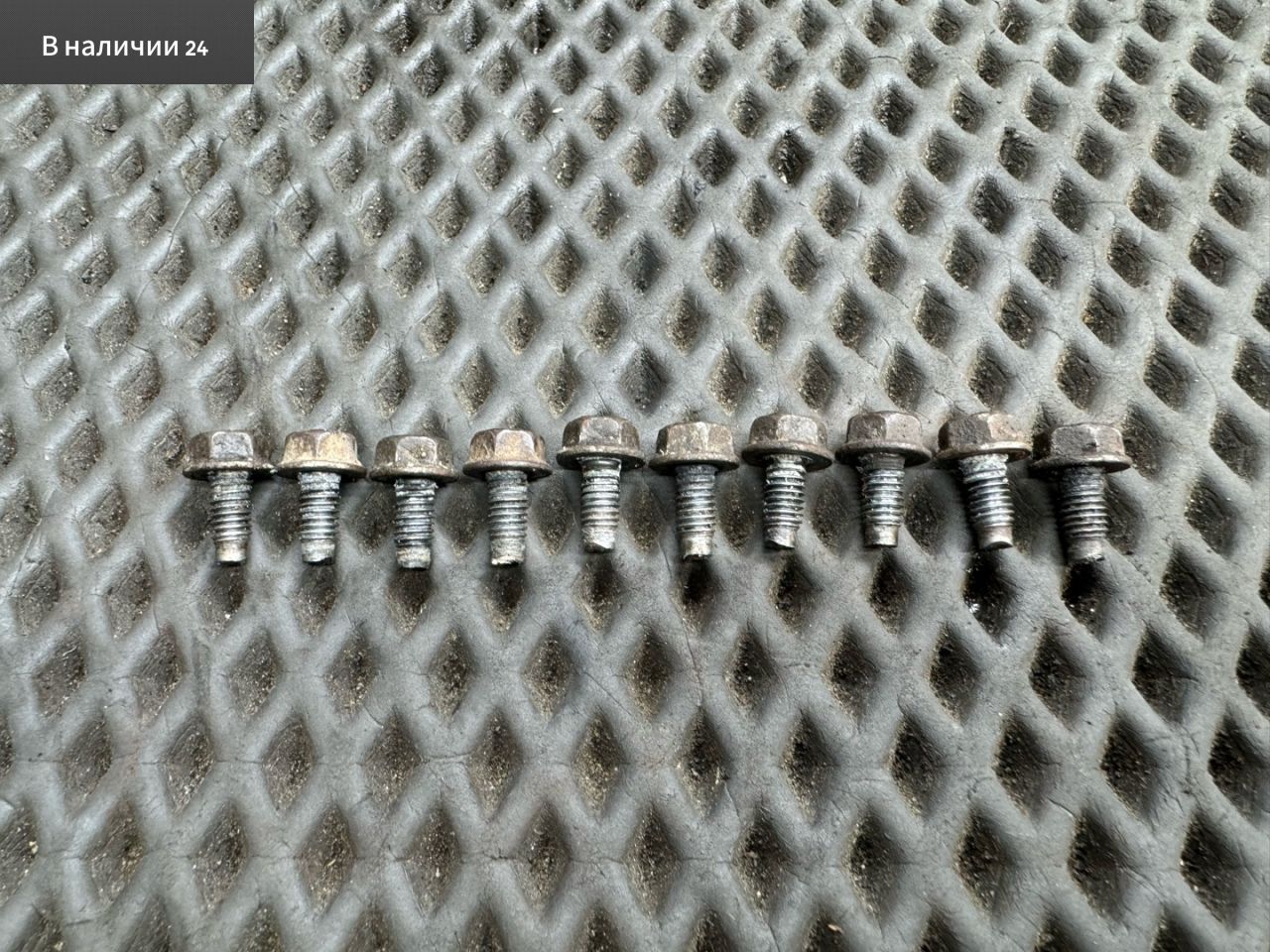 болт Kia Magentis 1 поколение GD 2003, 2.5 л., G6BV, бензин, АКПП, 5c - olive green, седан, передний привод, 1140308223, 2151835700 - фото №1