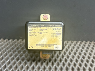 блок управления центральным замком Hyundai Sonata 4 поколение [рестайлинг] EF 2005, 2.0 л., G4JP, бензин, МКПП, s02 серый, седан, передний привод, 454810-1000