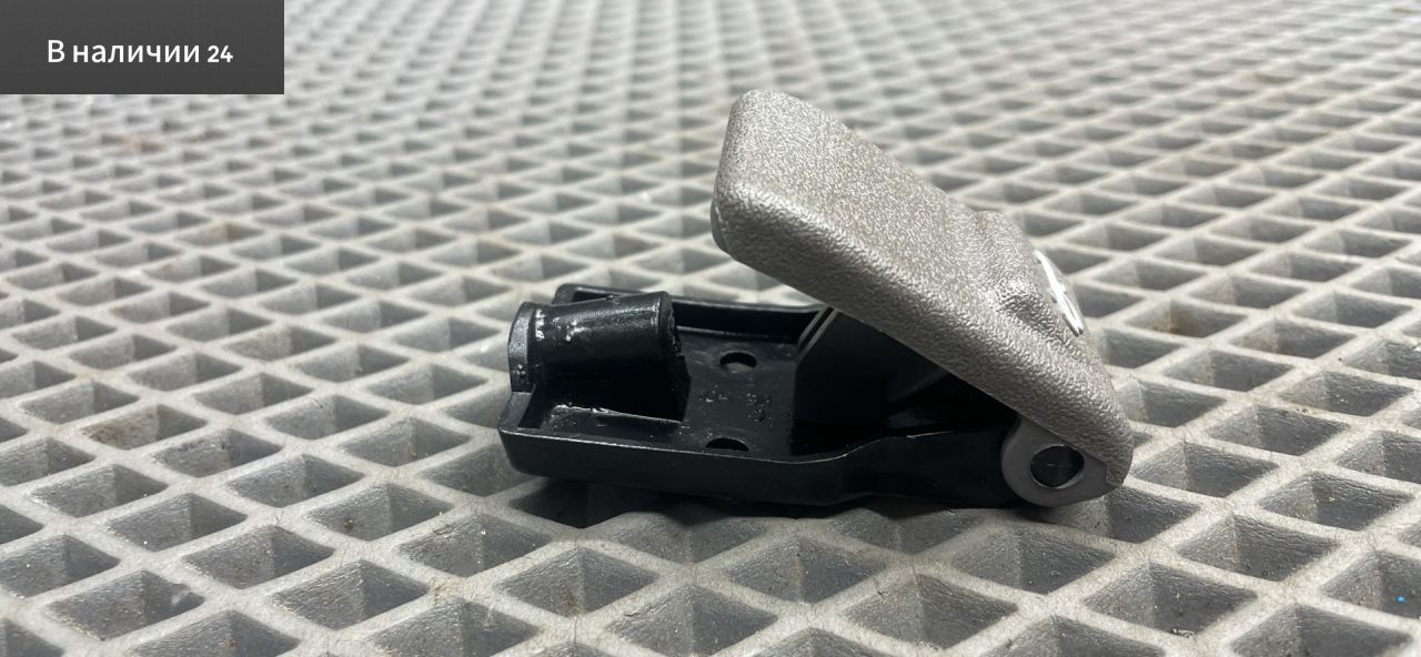 ручка открывания капота Hyundai Accent 2 поколение (LC) LC 2007, 1.5 л., G4EC-G, бензин, МКПП, серый s10, седан, передний привод, 8118034000 - фото №1