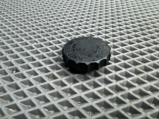 крышка бачка гидроусилителя Kia Rio 1 поколение [рестайлинг] DC 2004, 1.5 л., A5D, бензин, АКПП, c5 - diamond silver серебро, универсал, передний привод, 57150FD000