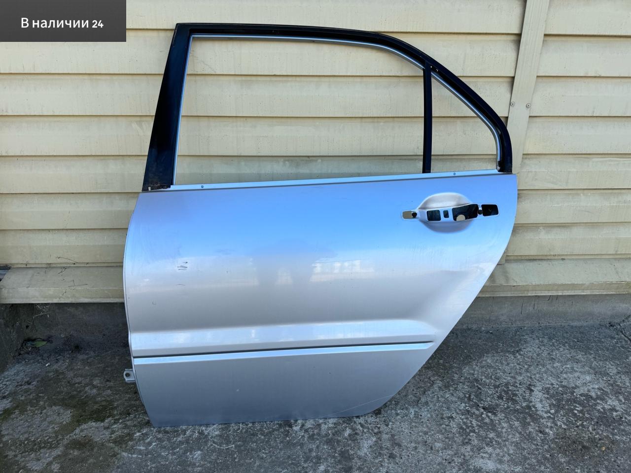 дверь задняя левая Mitsubishi Lancer 9 поколение 2004, 1.3 л., 4G13 (8V), бензин, МКПП, a31a cool silver, седан, передний привод, MN150439 - фото №1