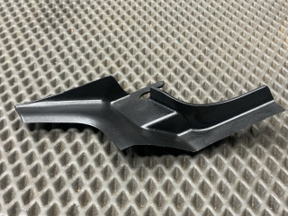 уголок жабо Ford Fusion 1 поколение [рестайлинг] CBK 2007, 1.4 л., FXJA, бензин, МКПП, хетчбэк 5 дв., передний привод, 2N11-218B31-AC