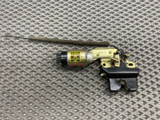 замок багажника Kia Magentis 1 поколение [рестайлинг] GD 2004, 2.5 л., G6BV, бензин, АКПП, седан, передний привод, 95790-33050