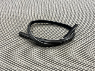 Уплотнитель стекла Daewoo Nexia 1 поколение [2-й рестайлинг] 2011, 1.6 л., F16D3, бензин, МКПП, 60u - brighton gold, седан, передний привод, 96214620