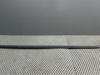 Уплотнитель стекла Hyundai i20 1 поколение PB 2010, 1.4 л., G4FA, бензин, АКПП, fr - black diamond черный, хетчбэк 5 дв., передний привод, 822101J000