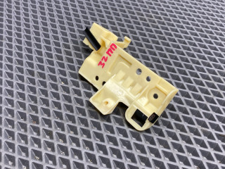 кронштейн торпеды правый Mazda 3 1 поколение [рестайлинг] BK 2008, 1.6 л., Z6, бензин, МКПП, 16w, седан, передний привод, BP4K60412