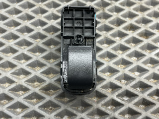 кнопка стеклоподъемника двери задней правой Mazda 3 2 поколение [рестайлинг] BL 2011, 1.6 л., Z6, бензин, АКПП, 34k crystal white pearl tricoat, седан, передний привод, BBM266370