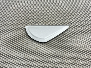 крышка торпеды боковая Chevrolet Lacetti 1 поколение J200 2008, 1.6 л., F16D3, бензин, МКПП, gge - ярко красный, хетчбэк 5 дв., передний привод, 96555025