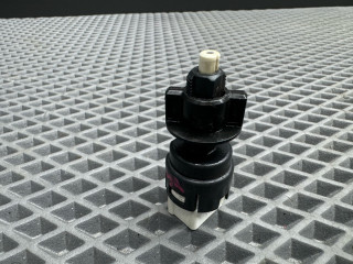 Датчик педали тормоза (лягушка) Honda Accord 7 поколение [рестайлинг] CL7 2008, 2.0 л., K20Z2, бензин, МКПП, b92p - черный, седан, передний привод, 35350S5AJ04