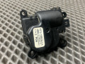 моторчик заслонки печки Ford Fusion 1 поколение [рестайлинг] CBK 2007, 1.4 л., FXJA, бензин, МКПП, хетчбэк 5 дв., передний привод, 1S7H-19B634-CA - фото №2