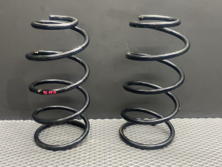 пружина передняя Mazda 3 1 поколение [рестайлинг] BK 2008, 1.6 л., Z6, бензин, МКПП, 16w, седан, передний привод, BP4N-34-011C, BP4N-34-011B