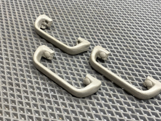 ручка внутренняя потолочная Daewoo Nexia 1 поколение [2-й рестайлинг] 2011, 1.6 л., F16D3, бензин, МКПП, 60u - brighton gold, седан, передний привод, 96191566