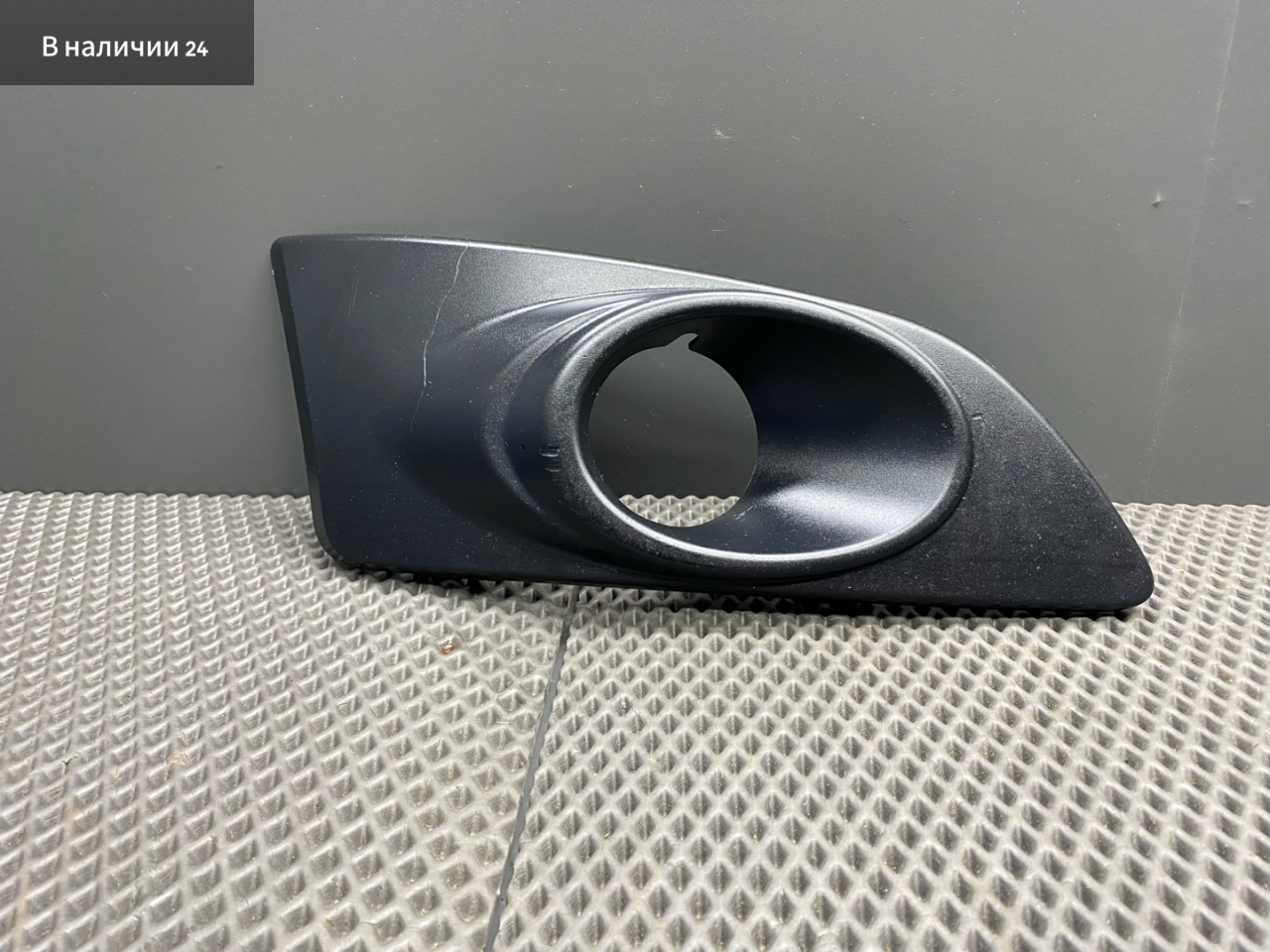 рамка фары противотуманной левой Chevrolet Aveo T300 2013, 1.6 л., F16D4, бензин, МКПП, седан, передний привод, 96694773 - фото №1