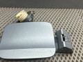 лючок топливного бака Hyundai Sonata 4 поколение [рестайлинг] EF 2005, 2.0 л., G4JP, бензин, МКПП, s02 серый, седан, передний привод, 69510-3D001 - фото №4